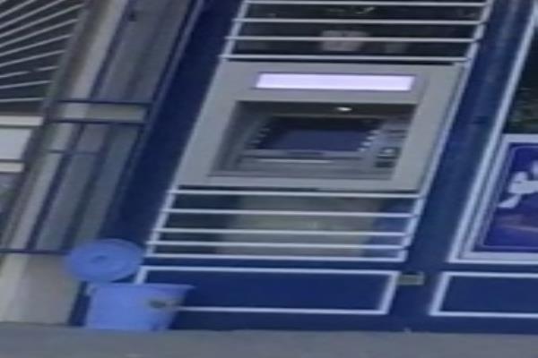 تصویرخود پرداز و عابر بانک رفاه