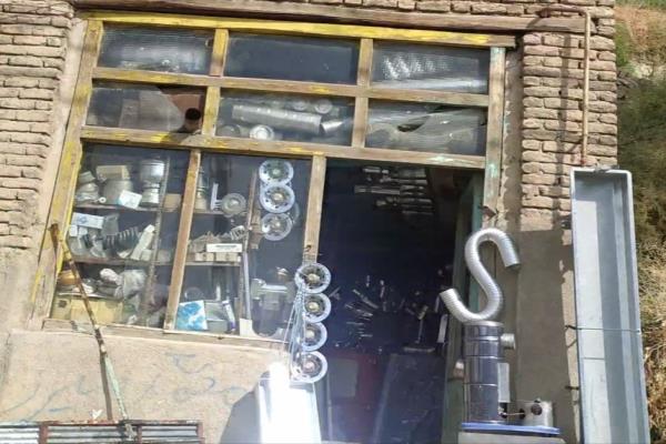 تصویرلحیم کاری و بخاری نفتی