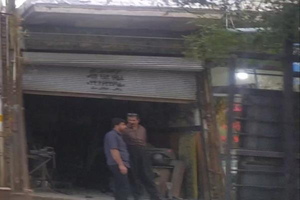 تصویرجوشکاری و آهنگری در و پنجره