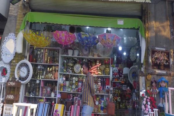 تصویراسباب بازی و عروسک و سایل زینتی