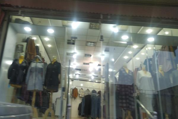 تصویربوتیک و مانتو فروشی