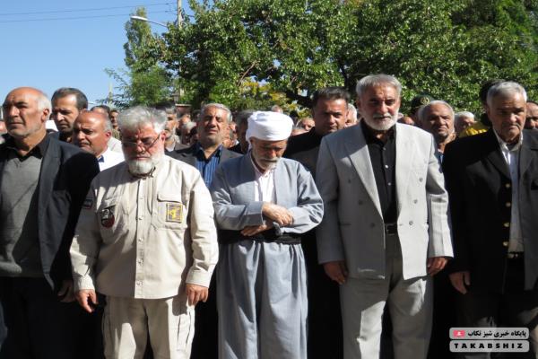 وداع مردم قدر شناس تکاب با پیکر حجت الاسلام والمسلمین سید هاشم موسوی تصویر خبر