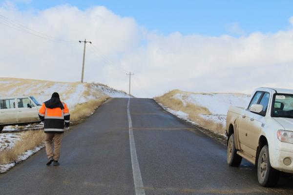 بهره برداری از طرح آسفالت راه دسترسی روستاهای محور کرفتو باحضور فرماندار تصویر خبر